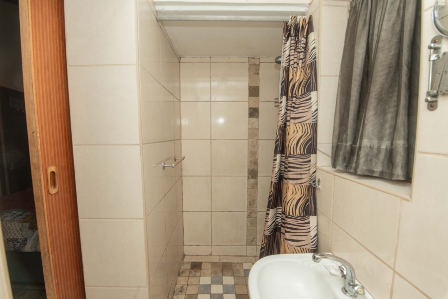 6 Bedroom Property for Sale in Bluewater Bay Eastern Cape